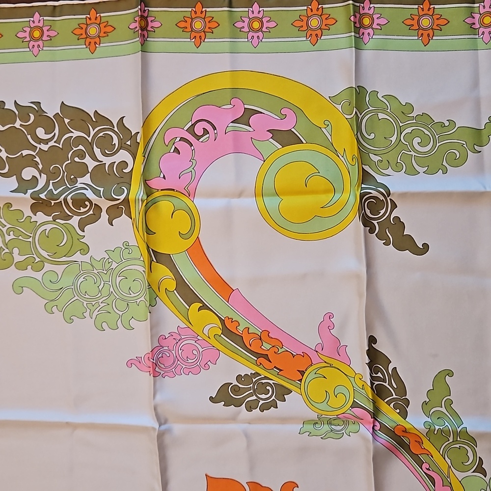 Vintage Harrods London Silk Scarf Made in Italy - Picture 6 of 9